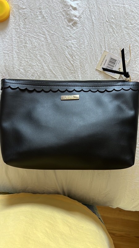 Trina Turk Makeup Cosmetic  Bag NWT Retail $38