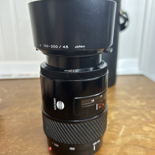 Minolta AF Maxxum 100-200mm f4.5 Lens Minolta And Case - Picture 4 of 8