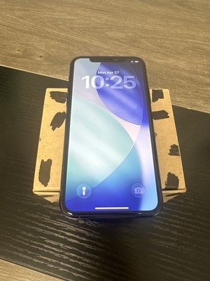 Apple iPhone 11 Pro 256GB Midnight Unlocked Worldwide Very good (63% Battery)