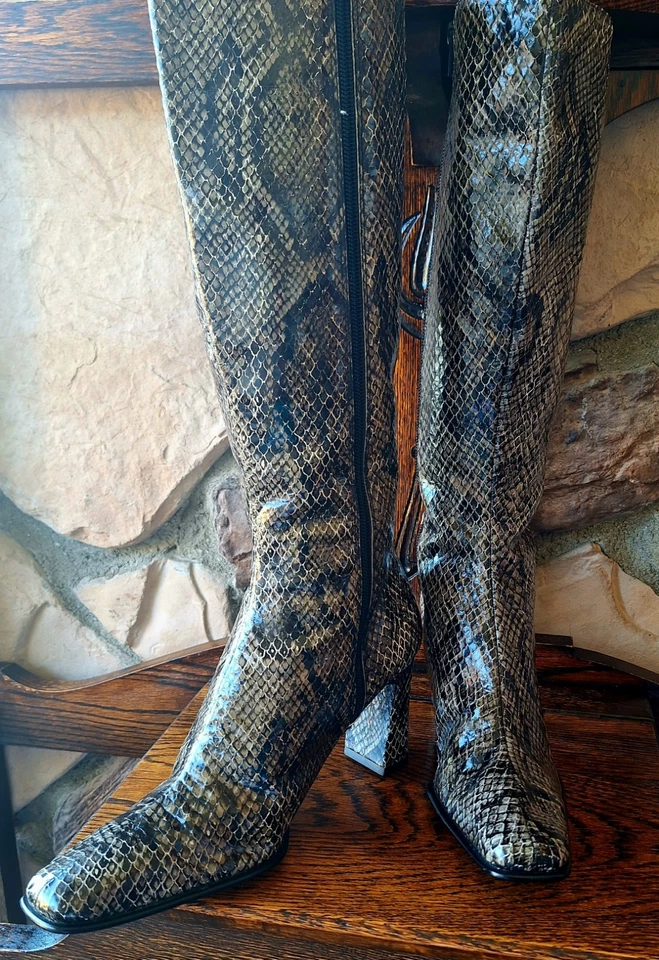 Botas de Colección J. Renee Imitación Piel de Serpiente Talla 9M con Cremallera - Nuevas Sin Caja Foto 2 de 4