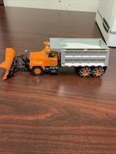 Pa Pennsylvania 1997 Turnpike Mack R Dump Truck Snow Plow First Gear 19-2541 Pa Pennsylvania 1997 Turnpike Mack R Dump Truck Snow Plow First Gear 19-2541