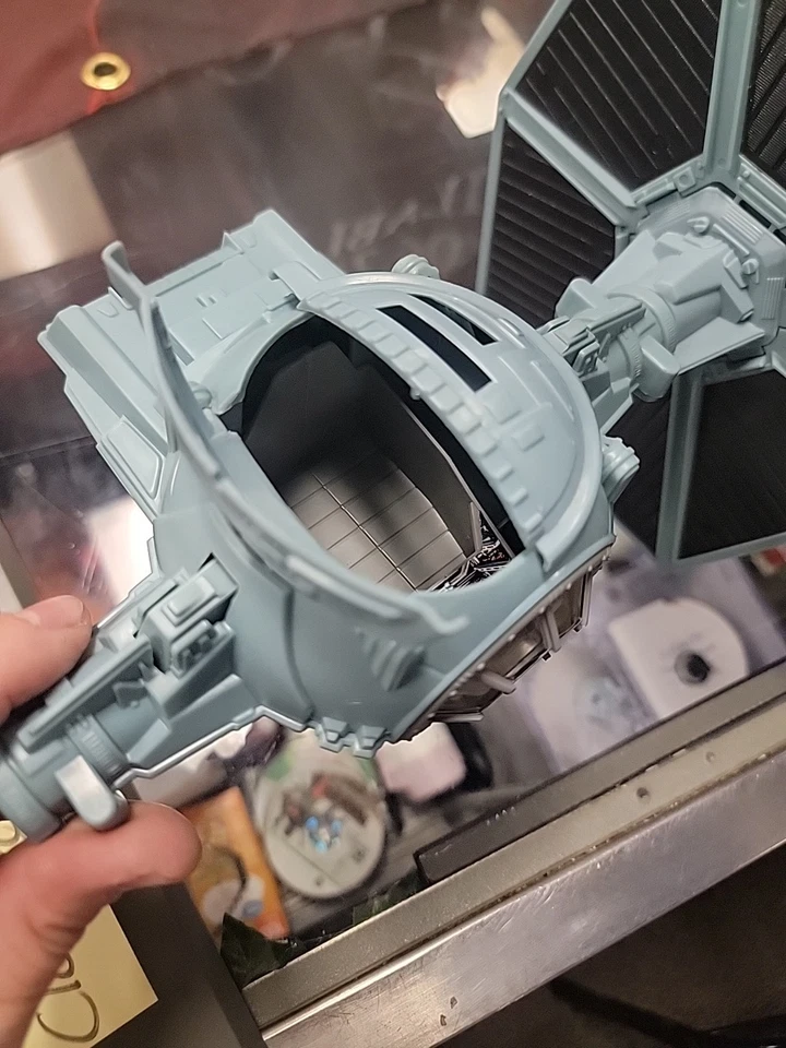 Kenner Star Wars 1995 POTF Imperial TIE Fighter 3,75" con piezas de vehículo piloto Foto 2 de 4