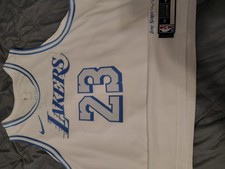 LeBron James authentic jersey Lakers Nike size 58