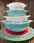 Pristine Pyrex Butterprint Cinderella Mixing Bowls Set 441-444