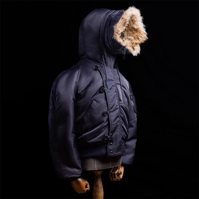 Red Tornado Herren USAF N-2A Flieger Jacket Pilot Bomber Winter Nylon fur Coats