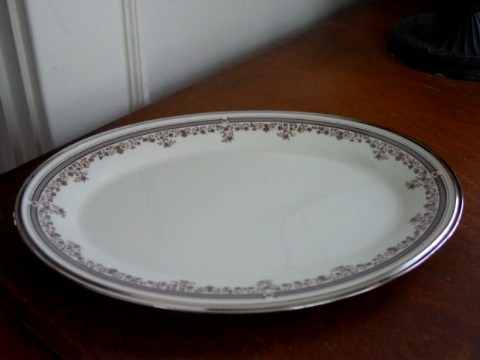 Lenox  LACE POINT Oval Serving Platter - NICE!!