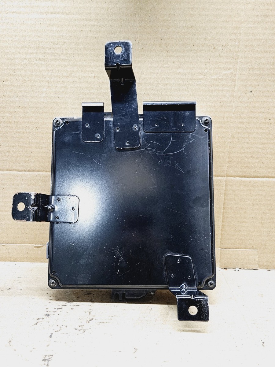 Nissan Hardbody Pickup 86 - 88 ECM ECU Engine Control Module