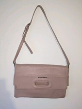 Borsa a tracolla Silvian Heach Slouch Over rosa tracolla regolabile staccabile floreale