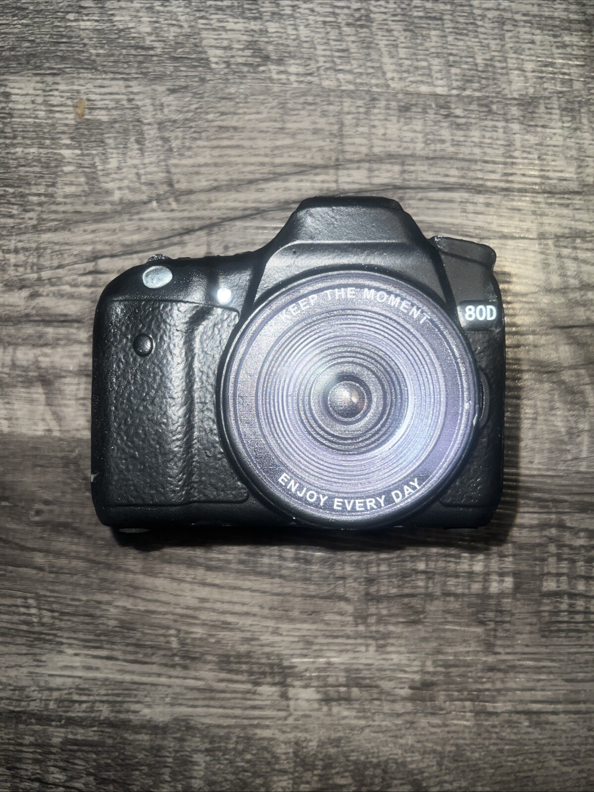 Resin Digital Camera Shape Flower Pot Garden Terrace Planter Ornament