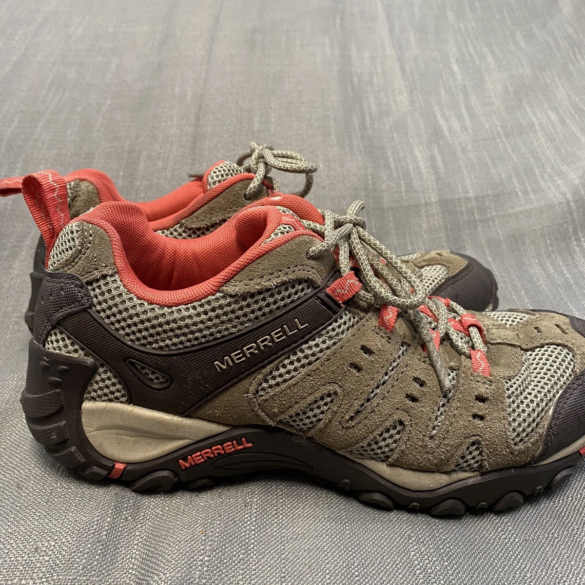 Find 2024 merrell shoes