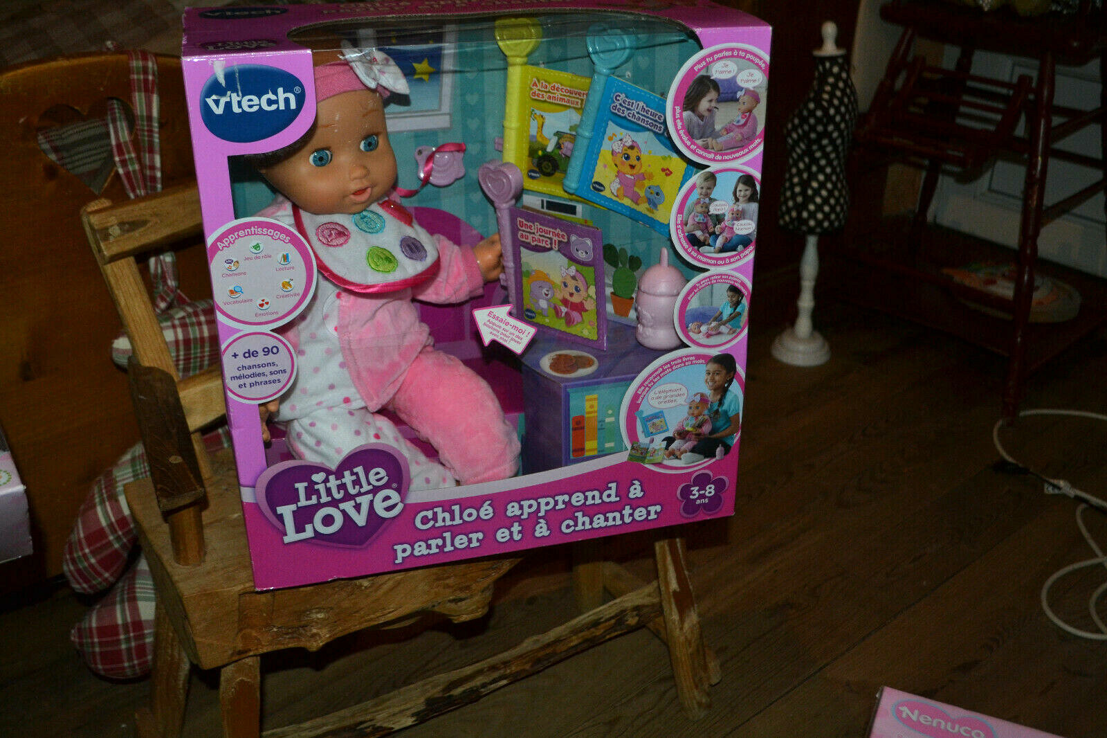 Chloe Apprend A Parler Et A Chanter poupee neuve little love chloé apprend à parler et à chanter 3417765182051  | eBay