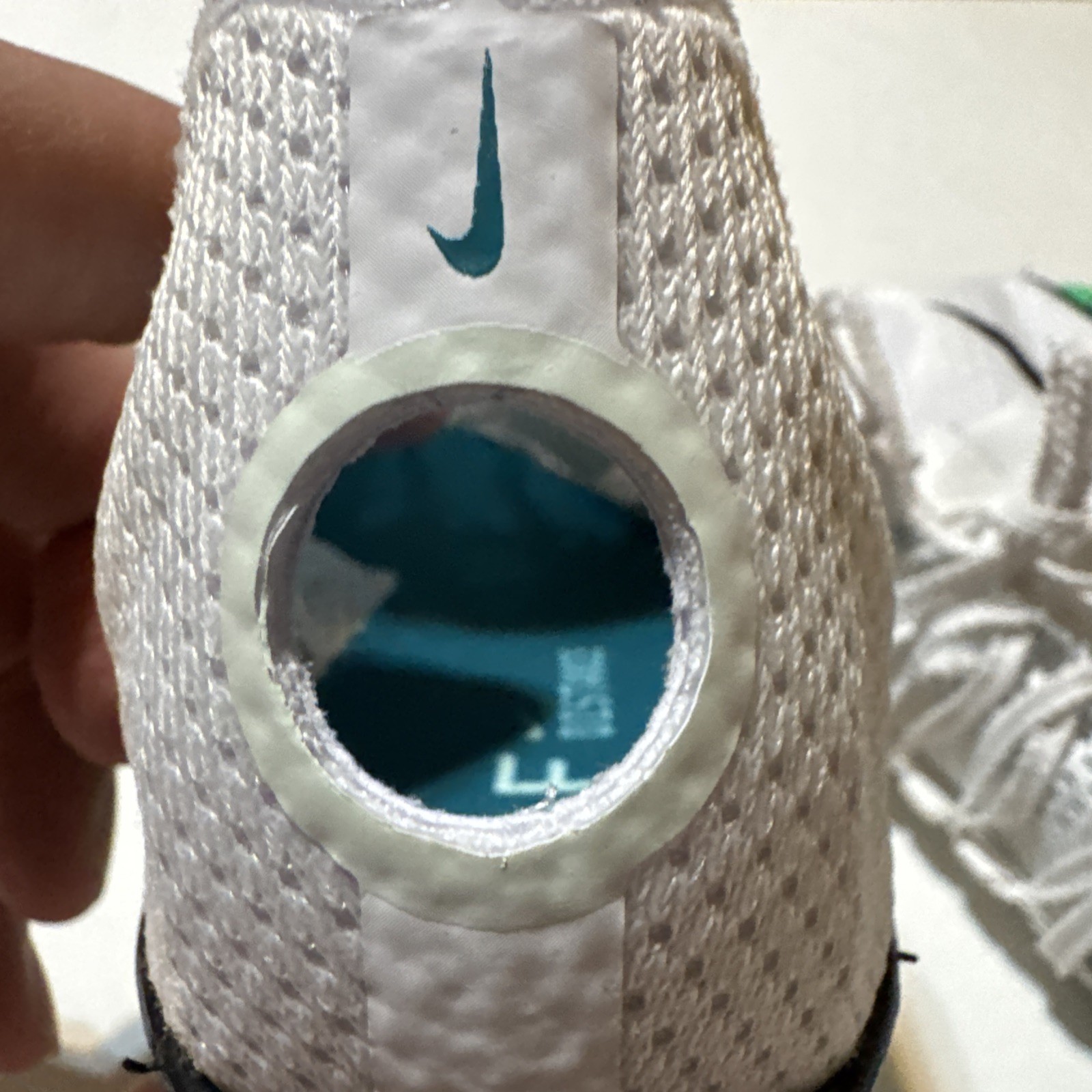 Nike ZoomX Dragonfly 2 Elite Track Spikes White Blue FZ9315-102 Mens 4.5 thumbnail 8