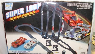 MARCHON MR-1 RACING SUPER LOOP SLOT CAR SET HO BOXED WITH CARS