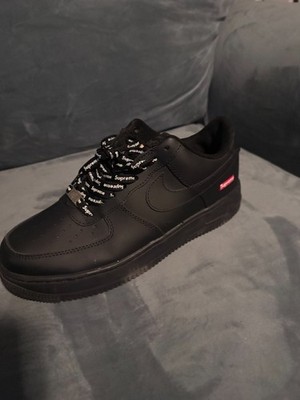 Supreme Nike Air Force 1