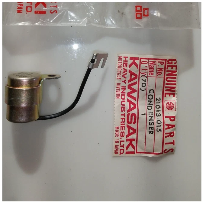 Juego de 3 condensadores originales Kawasaki 500SS H1 Mach III 21013-015 nuevos sin usar Foto 3 de 3