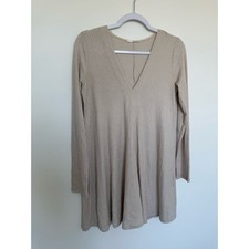 Lush Ribbed V-Neck Shift Dress