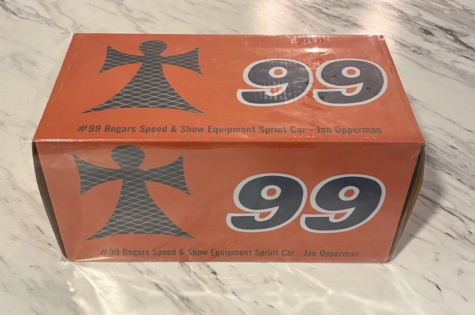 Jan Opperman 1:18 Bogars Speed Hall Of Fame Sprint Car Diecast - Image 2 of 4