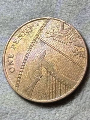 UNITED KINGDOM 🇬🇧 ONE (1) PENNY COIN 2010 (QUEEN ELIZABETH II