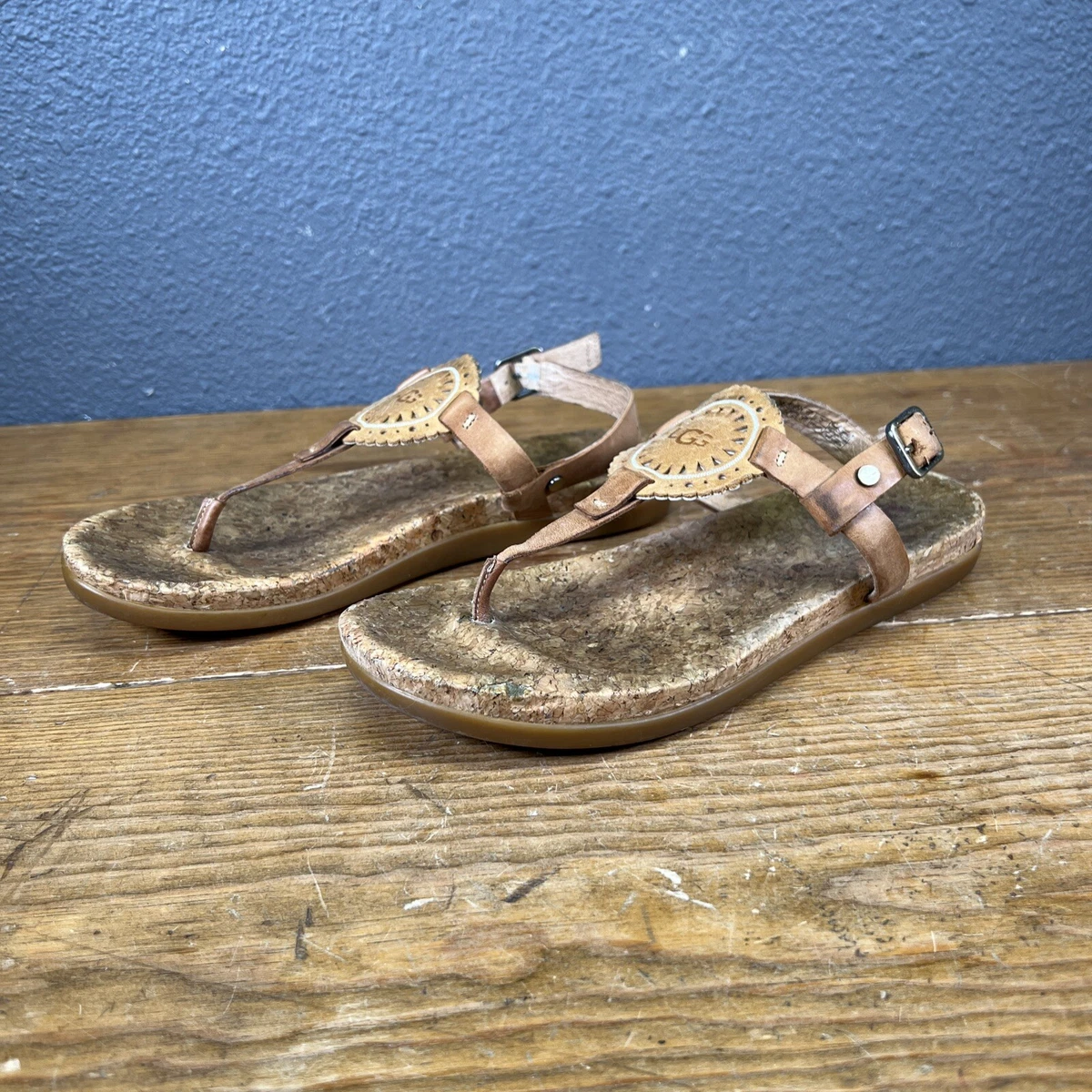 Ugg best sale ayden sandalen