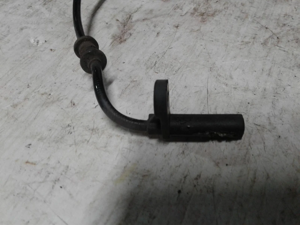 MERCEDES BENZ CLC CLASS CL203 08/2008-03/2011 ABS SENSOR RIGHT REAR - image 3 of 4