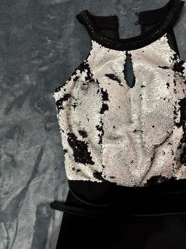 tuta intera da donna Elegante - Foto 2 di 10