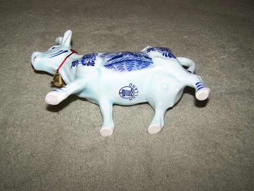 Holland Delft Blue Bull Cow Creamer - Picture 7 of 7