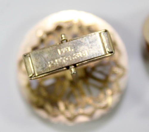 Vintage 1961 Round Cufflink w/ Chocolate Stone - Picture 3 of 4