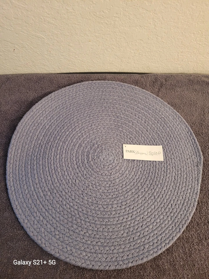 Park Designs Split P Essex Placemat, Marine Blue - Set of 4 (1113-001MR) - Image 2 of 4