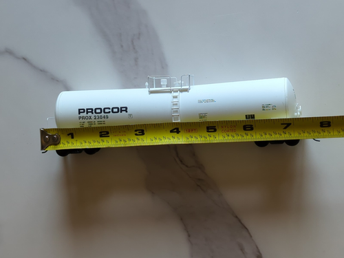 HO Walthers 932-7258 Procor 54' 23,000 Gal Funnel Flow Tank Car PROX 23049 RTR - Picture 11 of 11