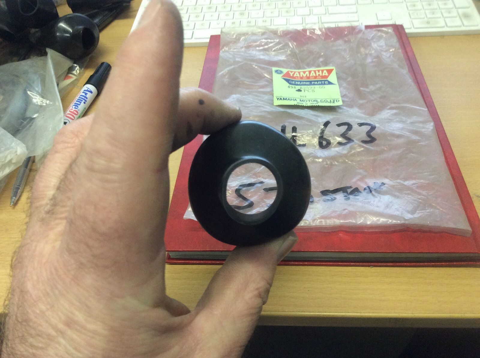 GENUINE YAMAHA PARTS WIRE HARNESS CONNECTOR COVER DT250 DT400 4988259900 eBay