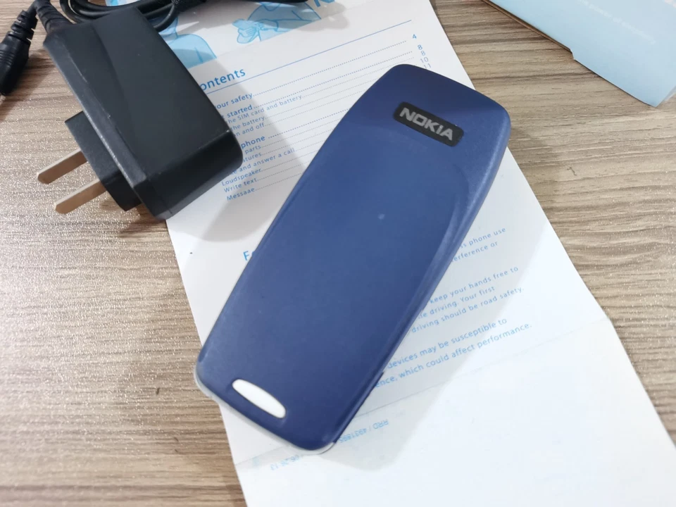 Nokia 3310 - (Desbloqueado) 2G - 16 MB - Azul - Teléfono Celular Raro - Para Coleccionistas s7 Foto 3 de 4