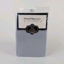 Signature Hotel Collection 2 Pack Pillowcases 20in x 30in Pale Blue Stripe New