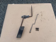 73-79 Ford Truck 78-79 Bronco Gas Pedal Accelerator Linkage Metal Base 1973-1979 73-79 Ford Truck 78-79 Bronco Gas Pedal Accelerator Linkage Metal Base 1973-1979