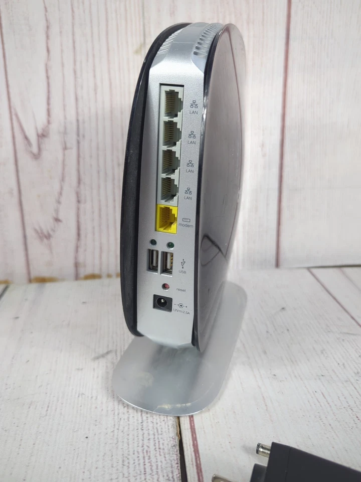 Belkin Model F9K1113V1 Dual-Band Wireless Gigabit Router Dual-Band AC1200 1200M - Image 3 of 4