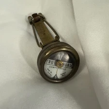 Vintage TRU NORD Brass Compensated Compass Brainerd Minn. w/Pin Clip