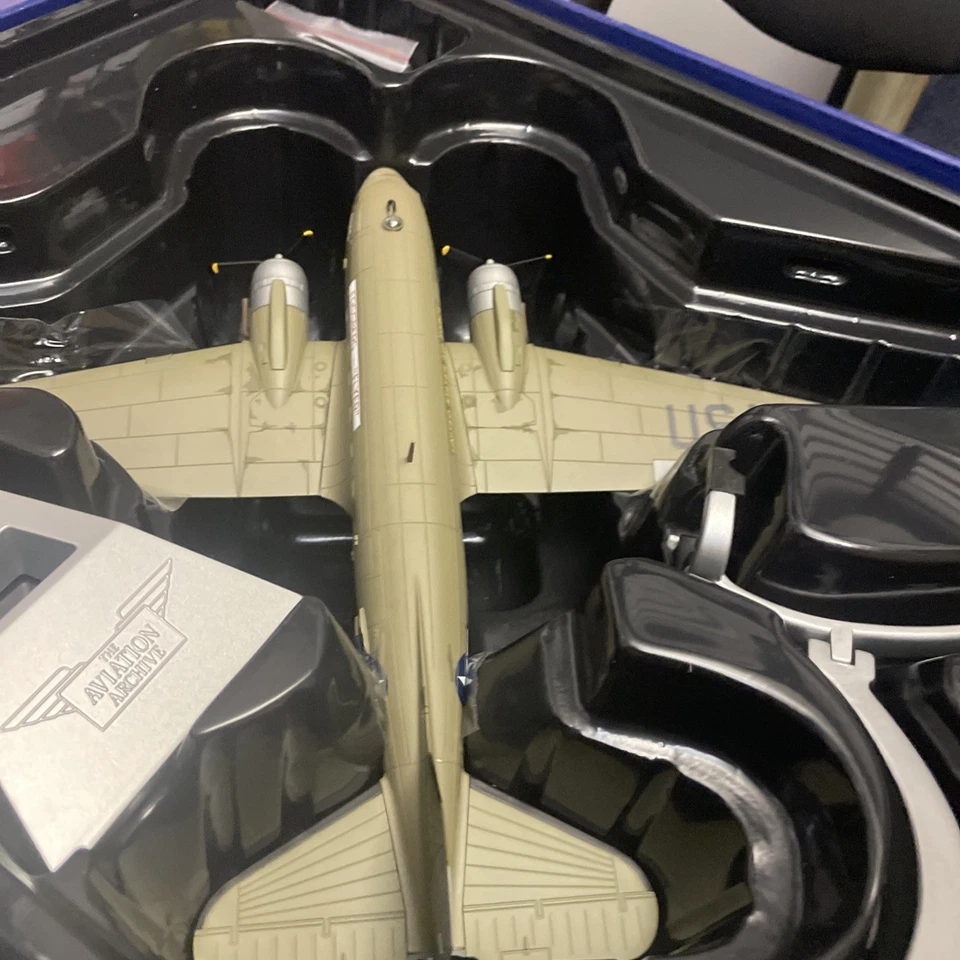 New! Corgi Airplanes Douglas C-47A SKYTRAiN$ 196.00 Make Offer - Image 4 of 4