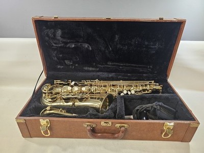 Chateau 0311 Alto Saxophone with Original Case