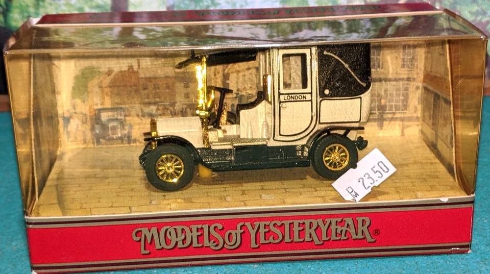 Matchbox  Models of  Yesteryear    Y- 28  C    Unic   Taxi    1907 - Bild 2 von 4