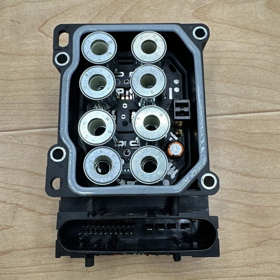 2007-2009 Toyota Camry ABS módulo de controle de freio antibloqueio 0 265 800 534 - Imagem 3 de 3