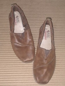 leather bobs with memory foam