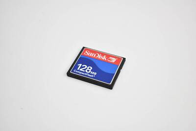 San Disk 128 MB CompactFlash