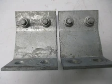 B-LINE 9G-1242, HEAVY DUTY HOLD-DOWN BRACKET, FOR VERTICAL TRAYS, ONE PAIR