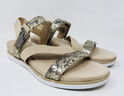 nike free tr 8 metallic women's training shoe