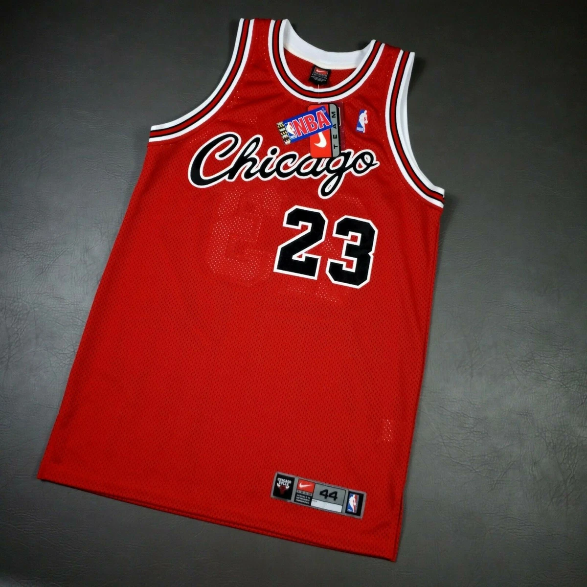 Mitchell & Ness Chicago Bulls Michael Jordan 84/85 Rookie Jersey