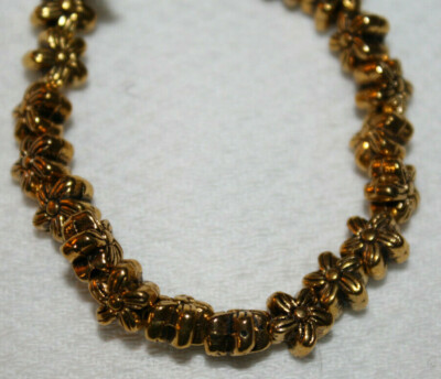 Blue Moon Beads Flower Shaped, Metal, ''Gold #2'' - 6 mm (22 Beads)