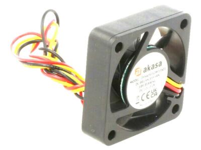 DFS401012M Lüfter: DC axial Akasa Holland B.V.