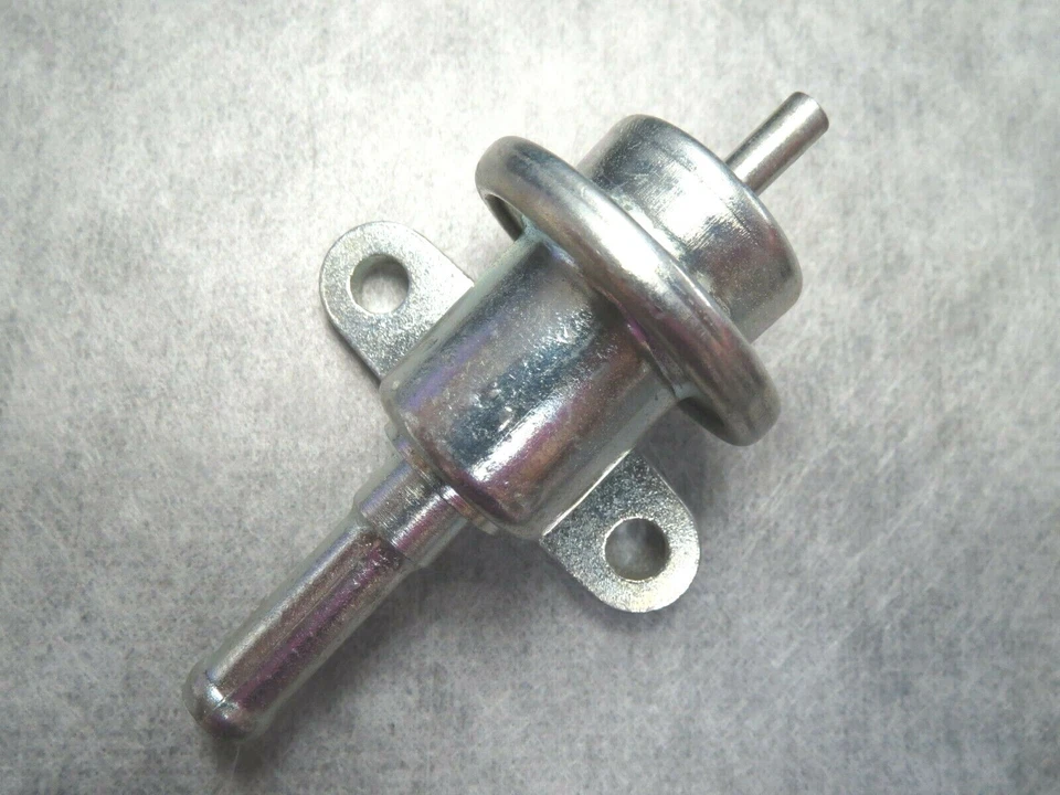 Fuel Pressure Regulator for Honda Accord & Prelude - Made in USA - Ships Fast! - Image 4 of 4