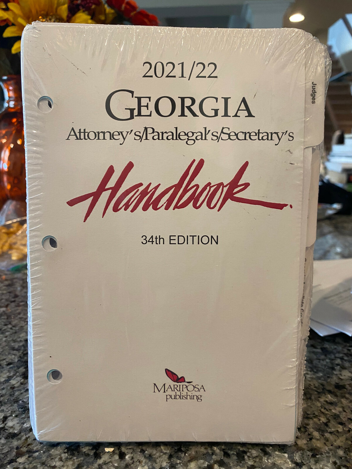 2021/22 Attorney Paralegal Secretary's Handbook 34th Edition