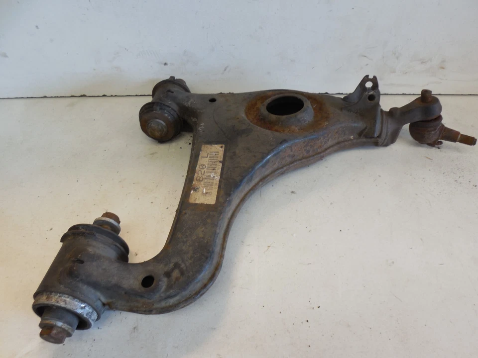 97-02 Mercedes W210 Front Lower Left Control Suspension Arm E320 E430 - Image 3 of 4