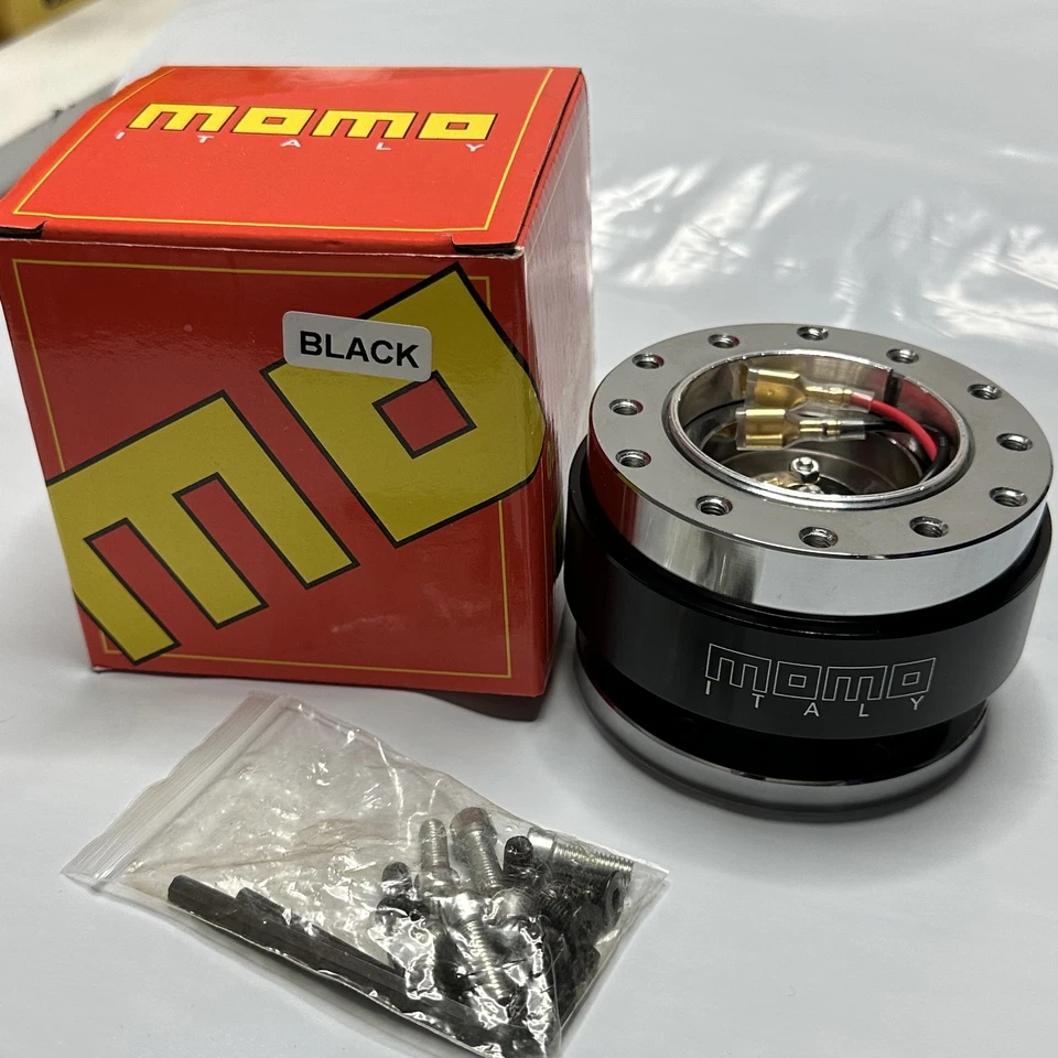MOMO Steering Wheel Quick Release Hub Adapter Snap Off Boss Kit 6 Holes -BLACK - Image 4 of 4